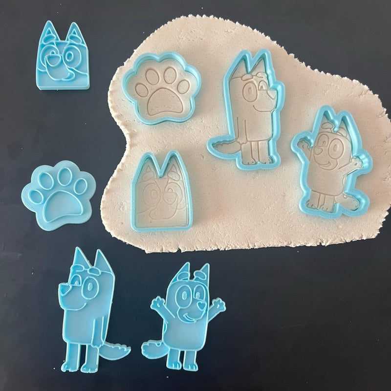 Kit Infantil Bluey – Cortadores e Carimbos para Cookies e Pasta Americana